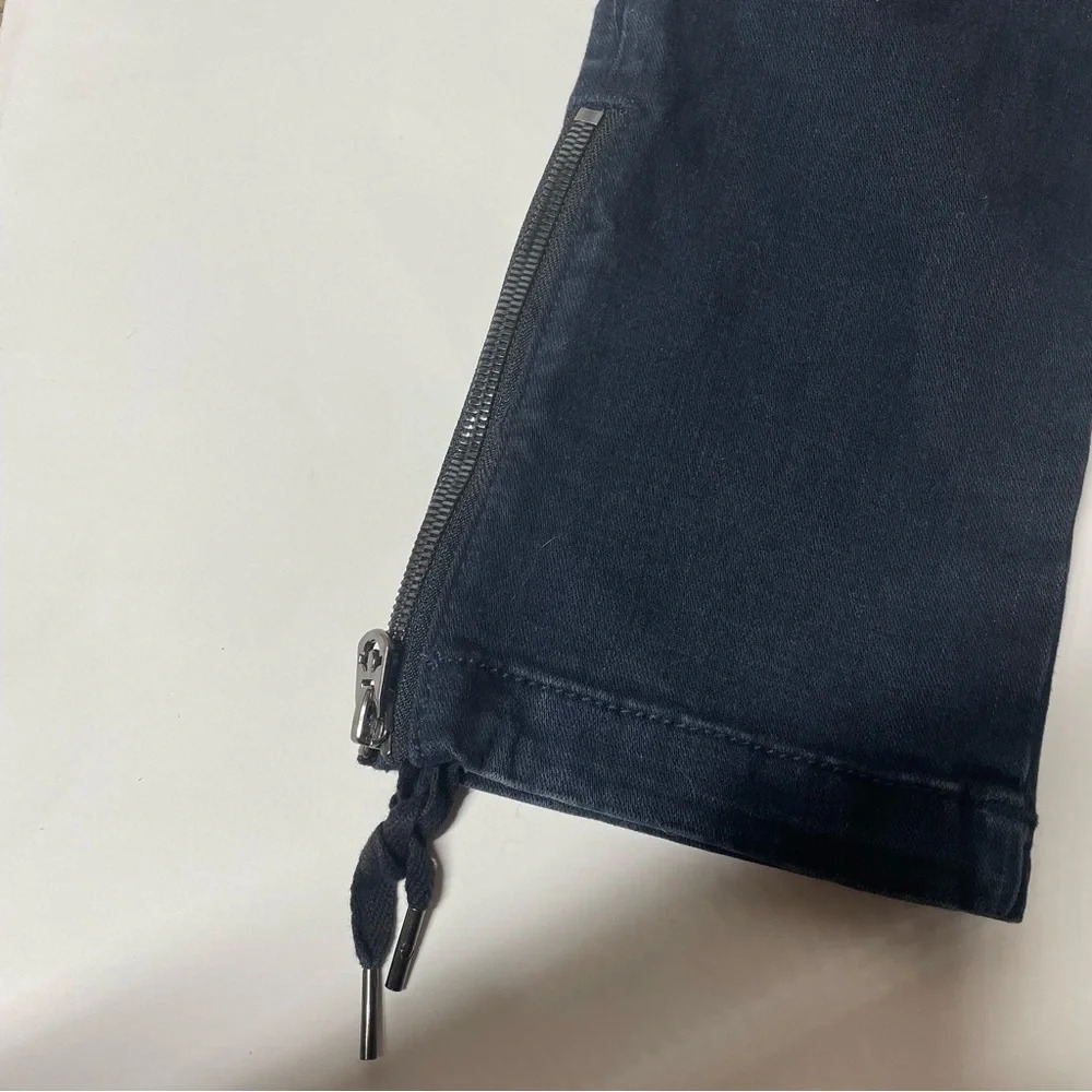 True Religion Halle Mid Rise Super Skinny Cargo Moto Jean Size 25 - Picture 8 of 16